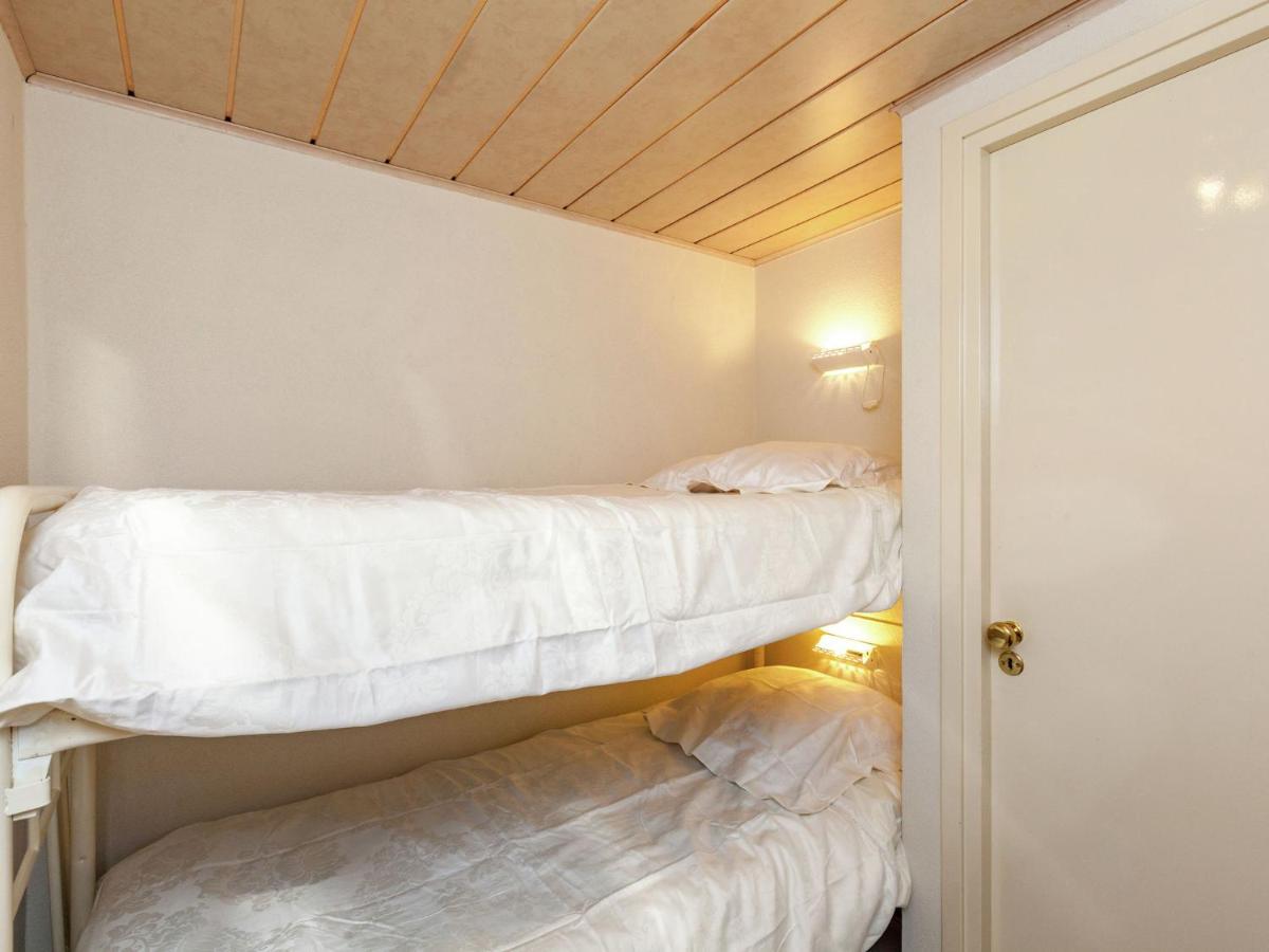 Comfortable Apartment In A Quiet Area 东卡佩勒 外观 照片