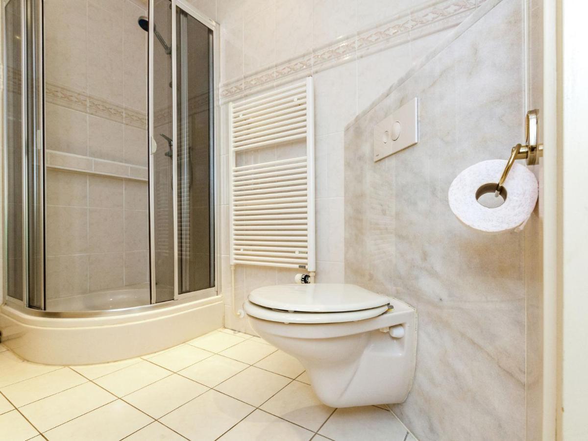 Comfortable Apartment In A Quiet Area 东卡佩勒 外观 照片