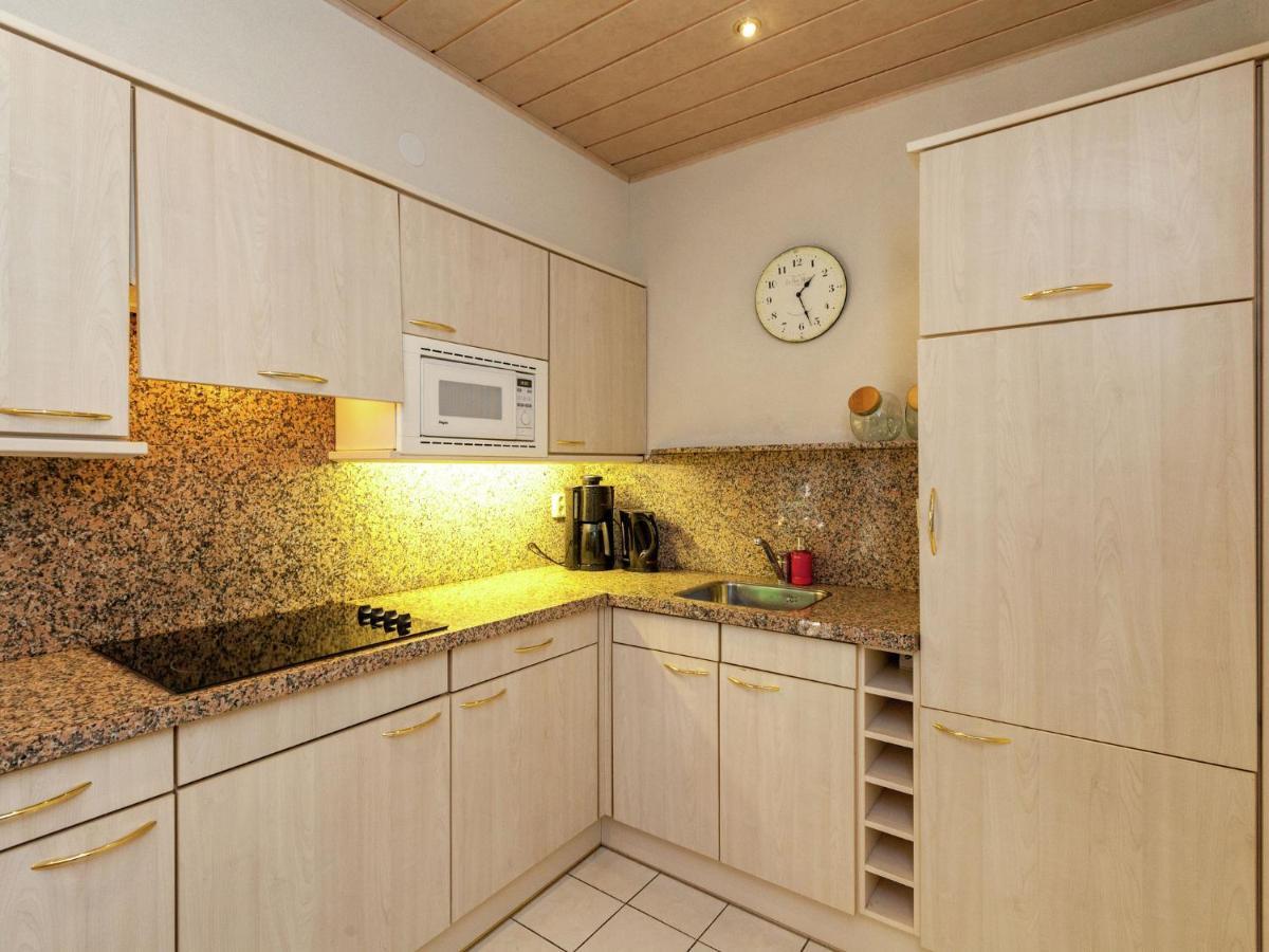 Comfortable Apartment In A Quiet Area 东卡佩勒 外观 照片