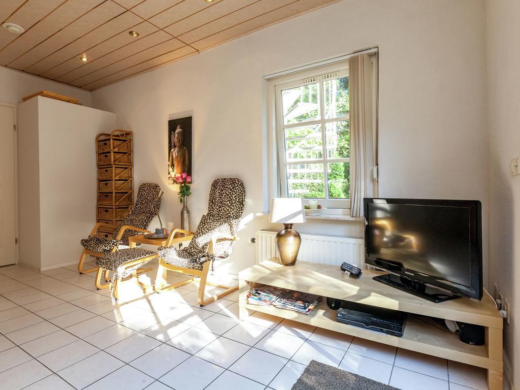Comfortable Apartment In A Quiet Area 东卡佩勒 外观 照片